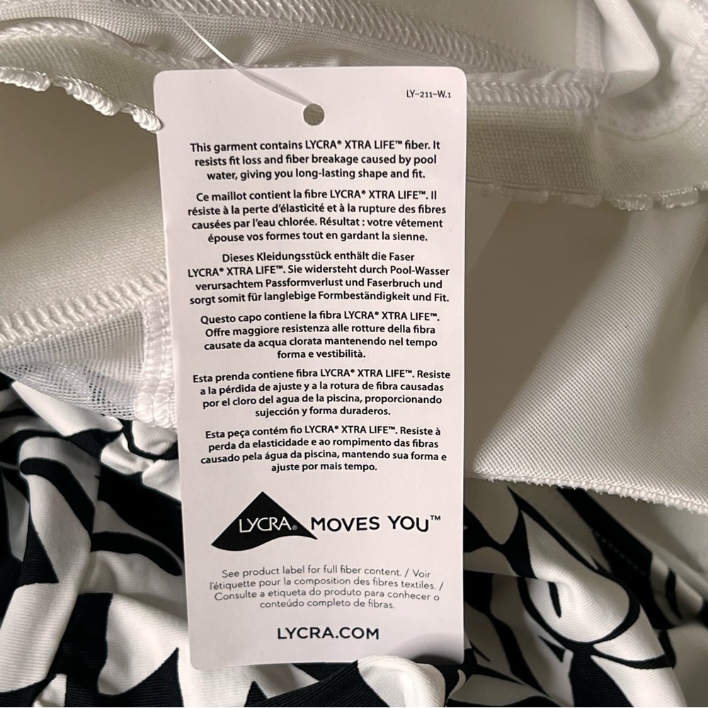 Lands’ End Black and White Havana Floral Tankini Halter Top 22W - Picture 10 of 10